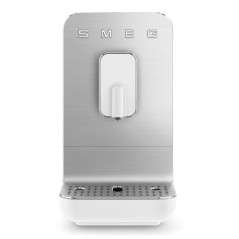Cafetera Superautomatica Smeg BCC11WHMEU, 19Bar, B